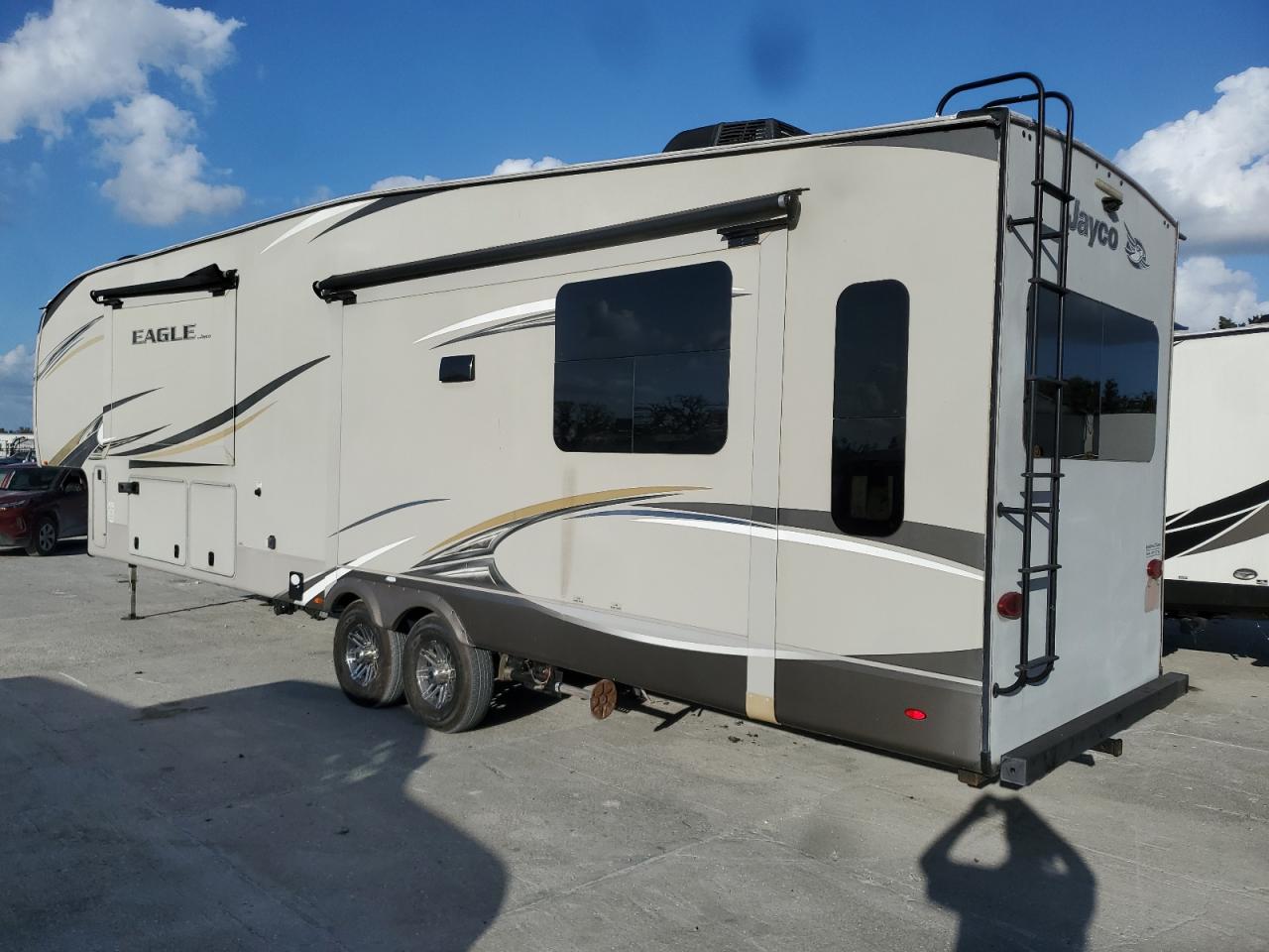 Lot #2996714041 2018 JAYCO EAGLE