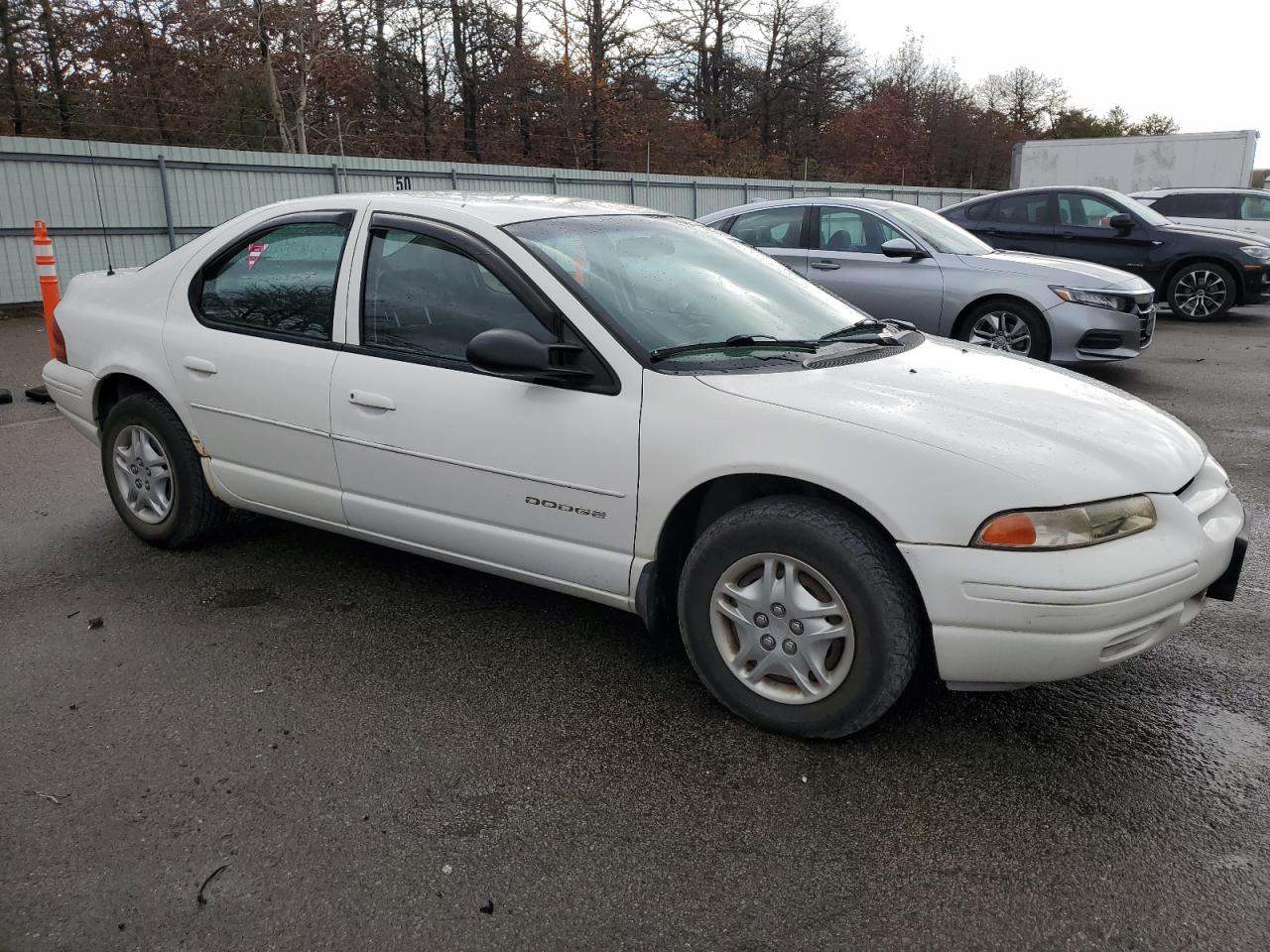 Lot #2979118018 2000 DODGE STRATUS SE