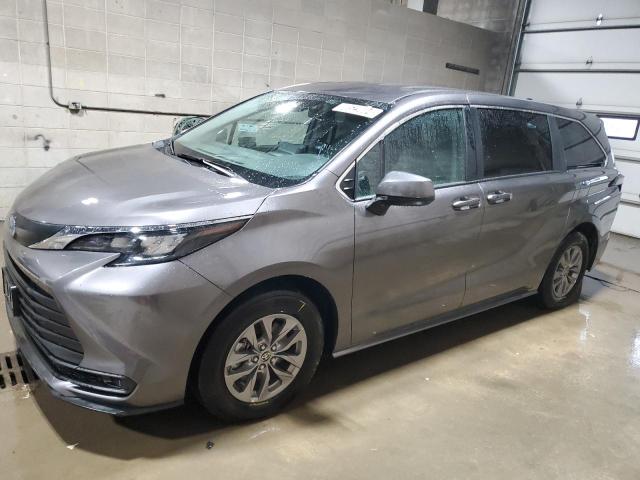 2024 TOYOTA SIENNA LE #2994108338