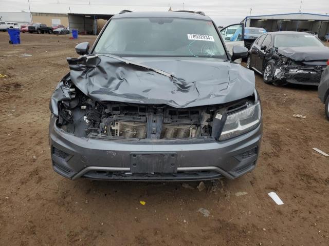2018 VOLKSWAGEN TIGUAN SE - 3VV2B7AX8JM120121