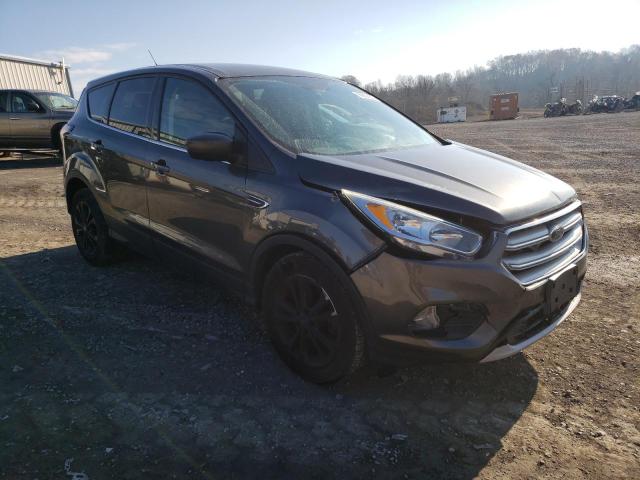 2017 FORD ESCAPE SE - 1FMCU0GD5HUC45757