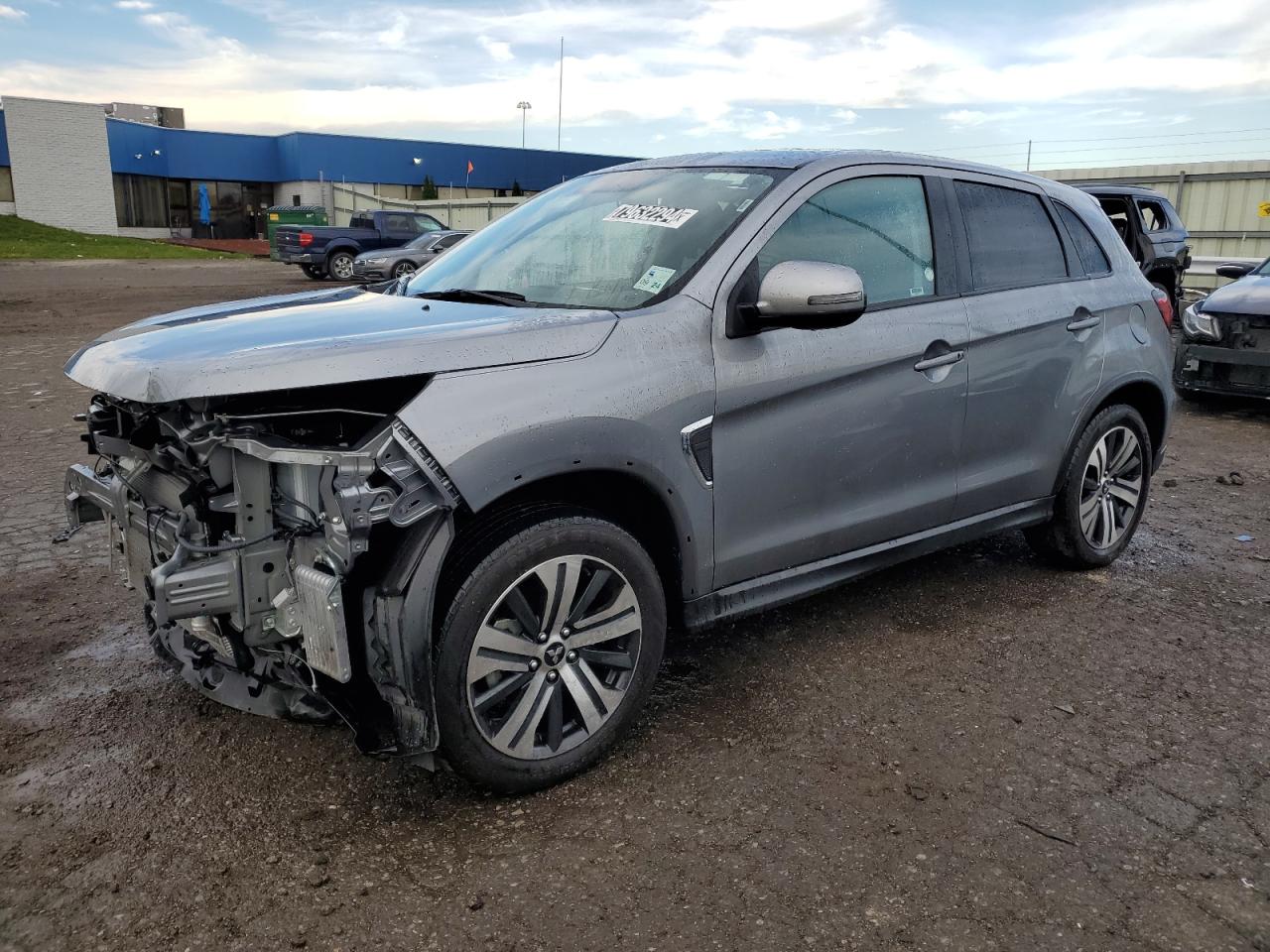 Lot #2982219094 2023 MITSUBISHI OUTLANDER