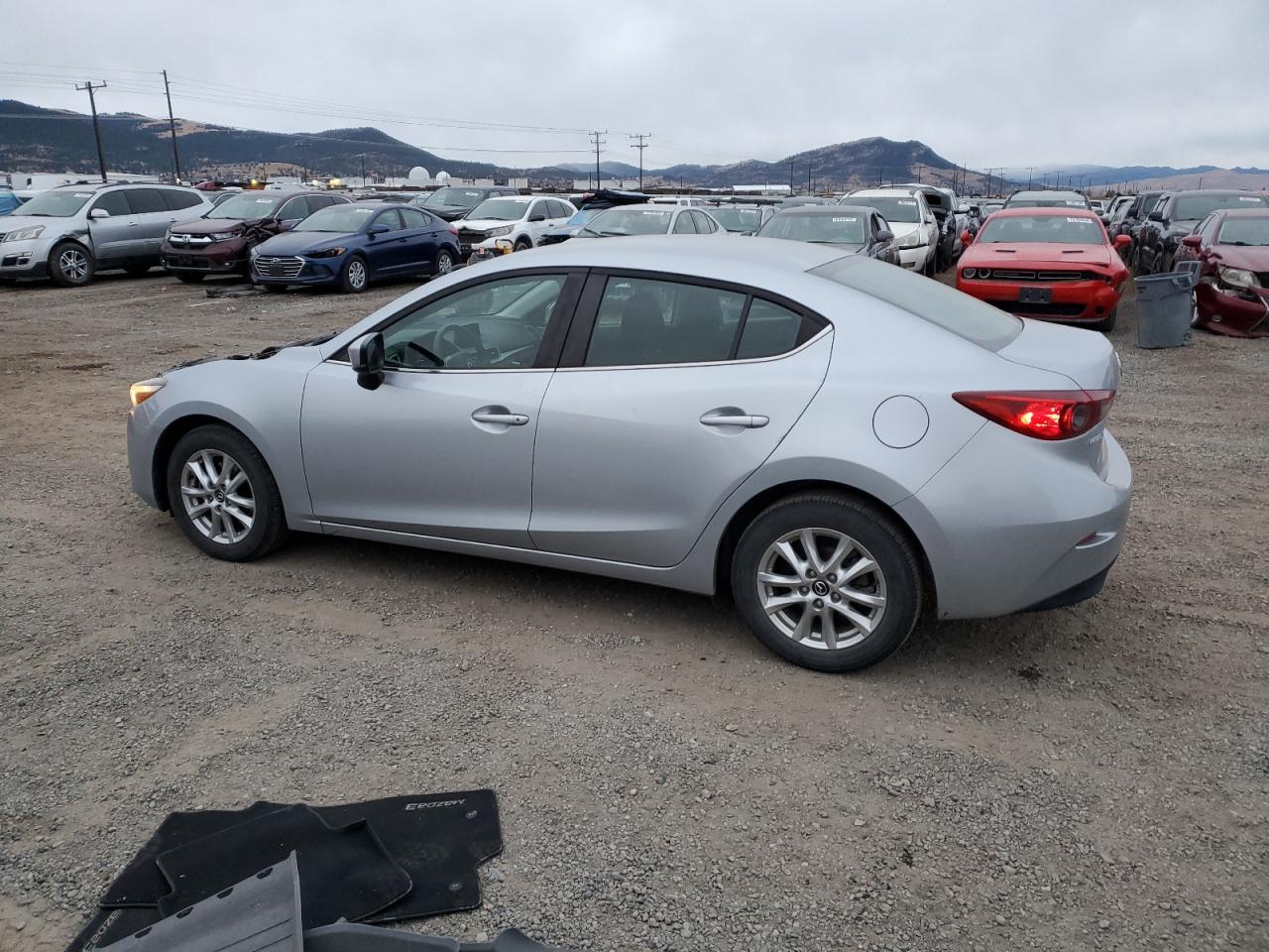 Lot #2986983773 2017 MAZDA 3 SPORT