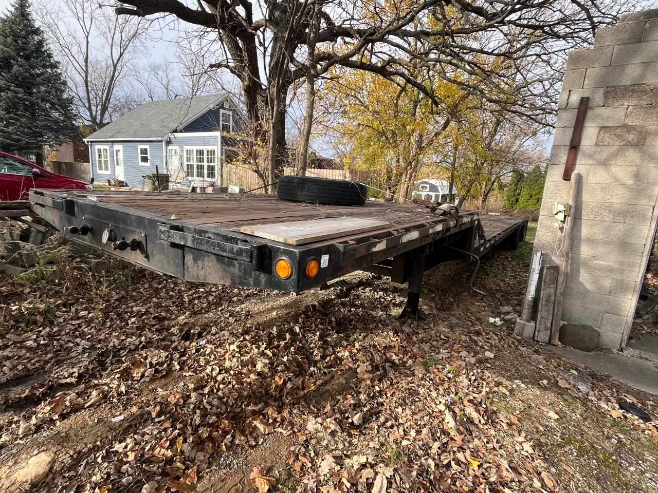 Lot #2991360346 2000 BROWN TRAILER OTHER