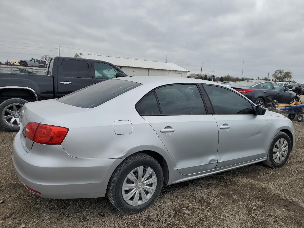 Lot #3008735108 2011 VOLKSWAGEN JETTA BASE