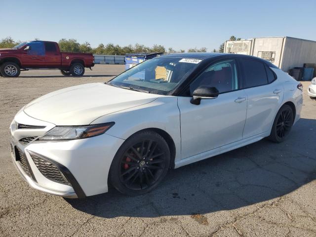 TOYOTA CAMRY XSE 2021 white  gas 4T1K61AK2MU471610 photo #1