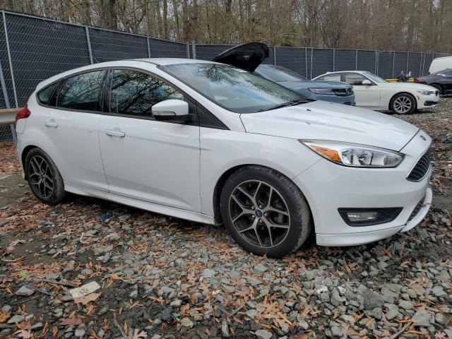 2015 FORD FOCUS SE - 1FADP3K21FL366303