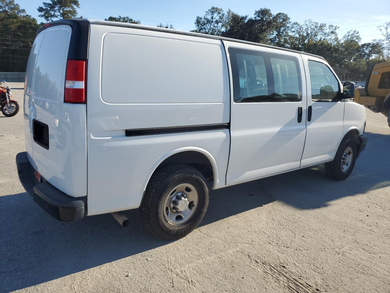 Lot #2986554237 2021 CHEVROLET EXPRESS G2