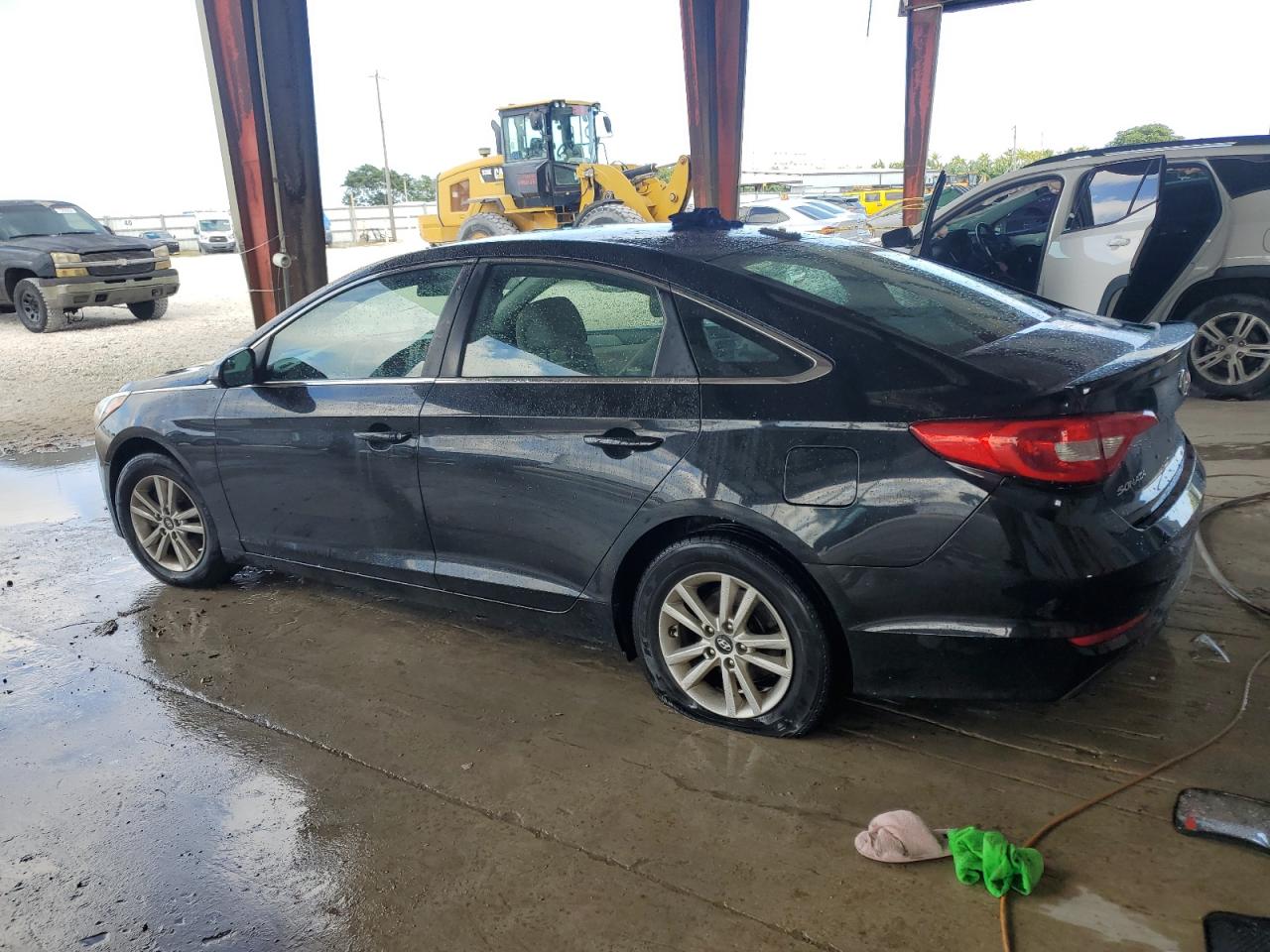 Lot #2988460771 2017 HYUNDAI SONATA SE