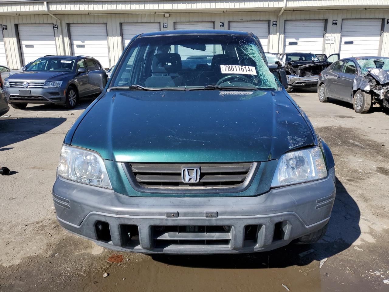 Lot #3031811999 2000 HONDA CR-V LX