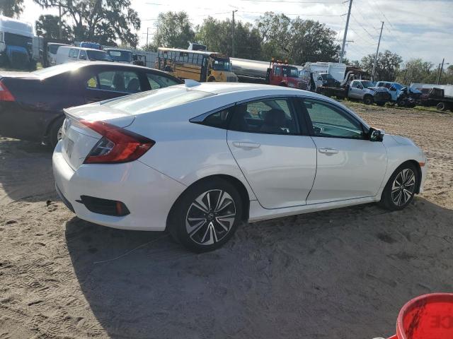 VIN 2HGFC1F37HH657704 2017 Honda Civic, EX no.3