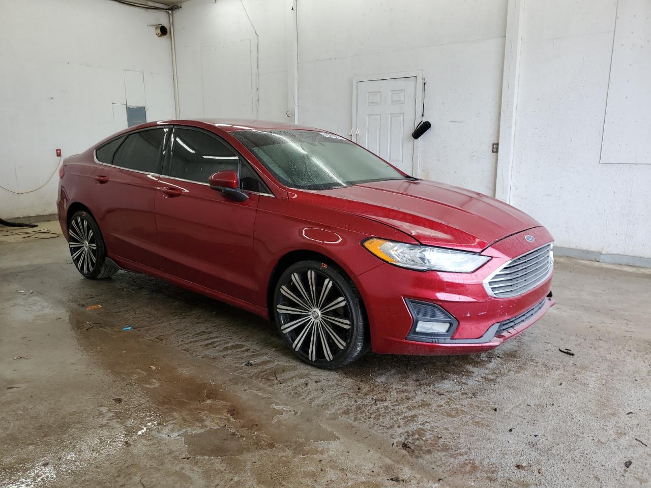 Lot #2993959394 2020 FORD FUSION SE