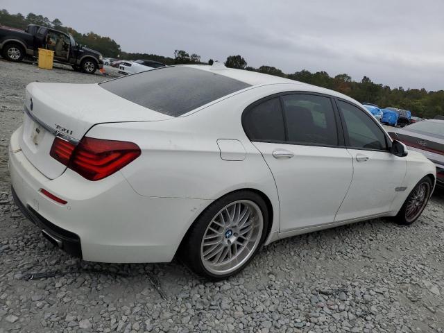 VIN WBAYA8C5XFD825662 2015 BMW 7 Series, 750 I no.3