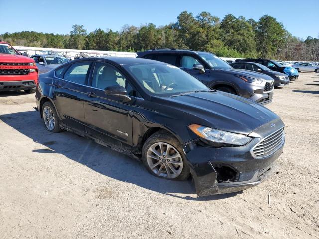 VIN 3FA6P0LU0KR225516 2019 Ford Fusion, SE no.4