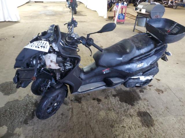 2009 PIAGGIO SCOOTER ZAPM610XX95001626
