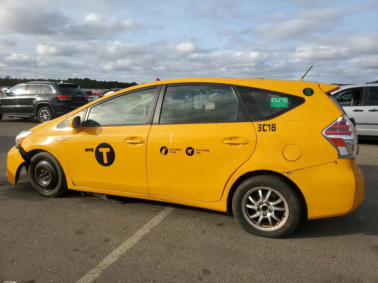 Lot #2954649442 2016 TOYOTA PRIUS V