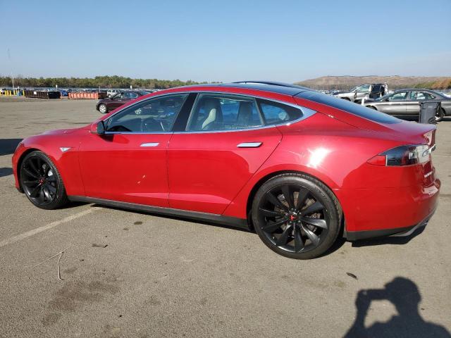 TESLA MODEL S 2015 red hatchbac electric 5YJSA1E29FF118418 photo #3