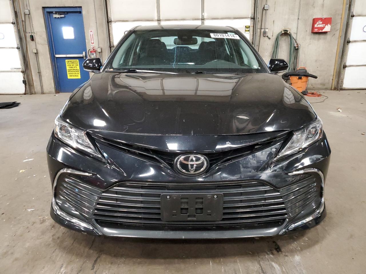 Lot #2991406858 2021 TOYOTA CAMRY LE