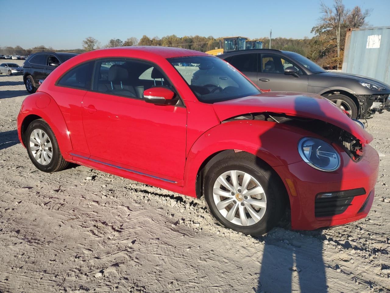 Lot #3033088991 2019 VOLKSWAGEN BEETLE S