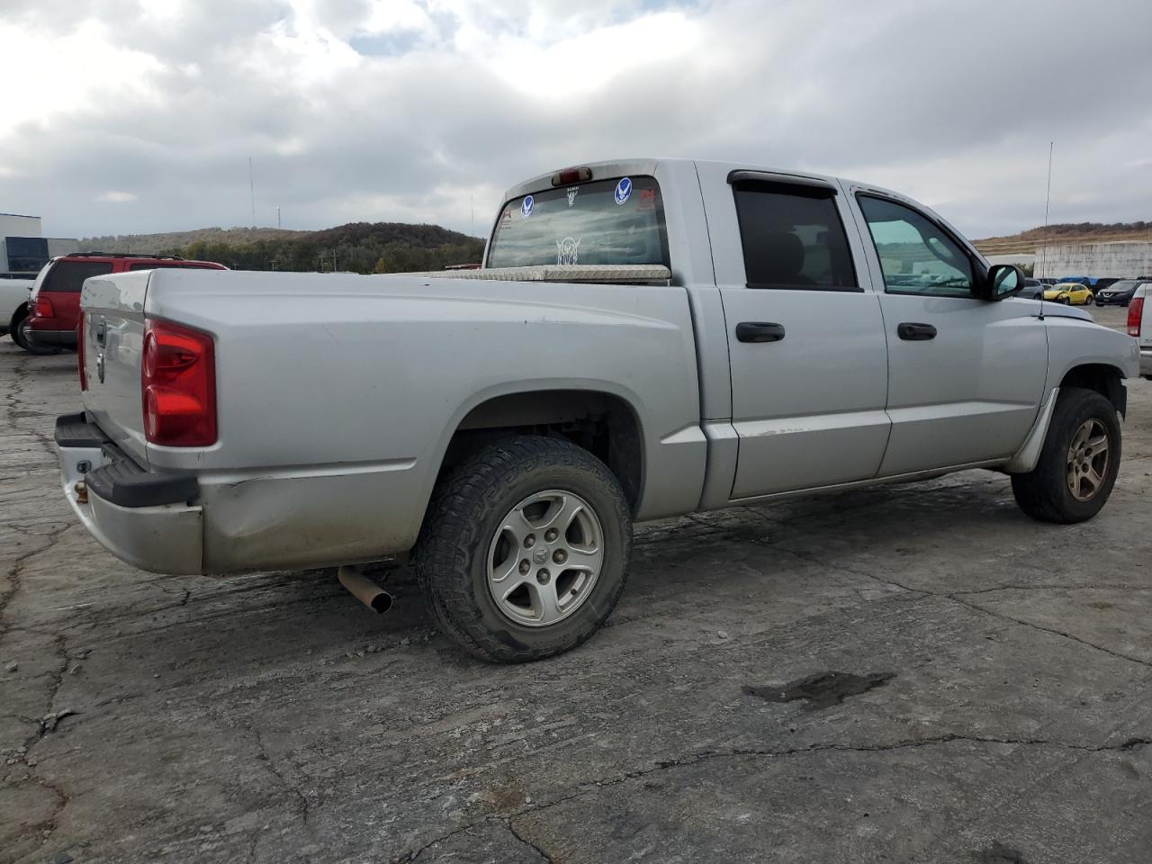 Lot #2977124200 2006 DODGE DAKOTA QUA