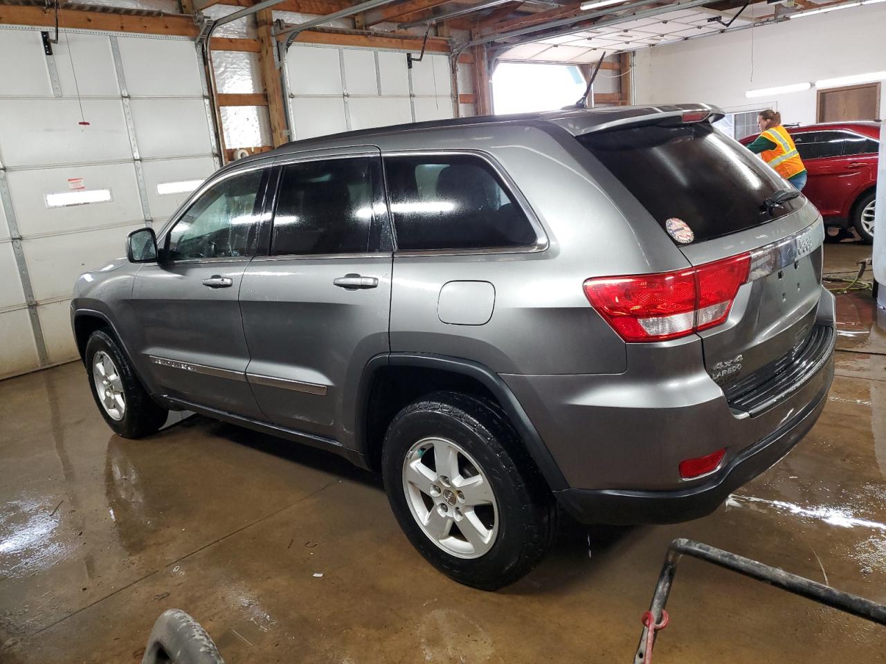 JEEP GRAND CHEROKEE LAREDO