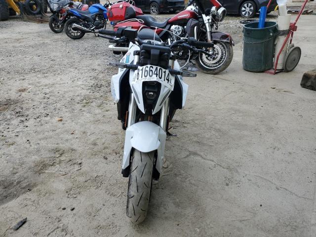 2023 SUZUKI GSX800 R JS1EM11B0P7100126