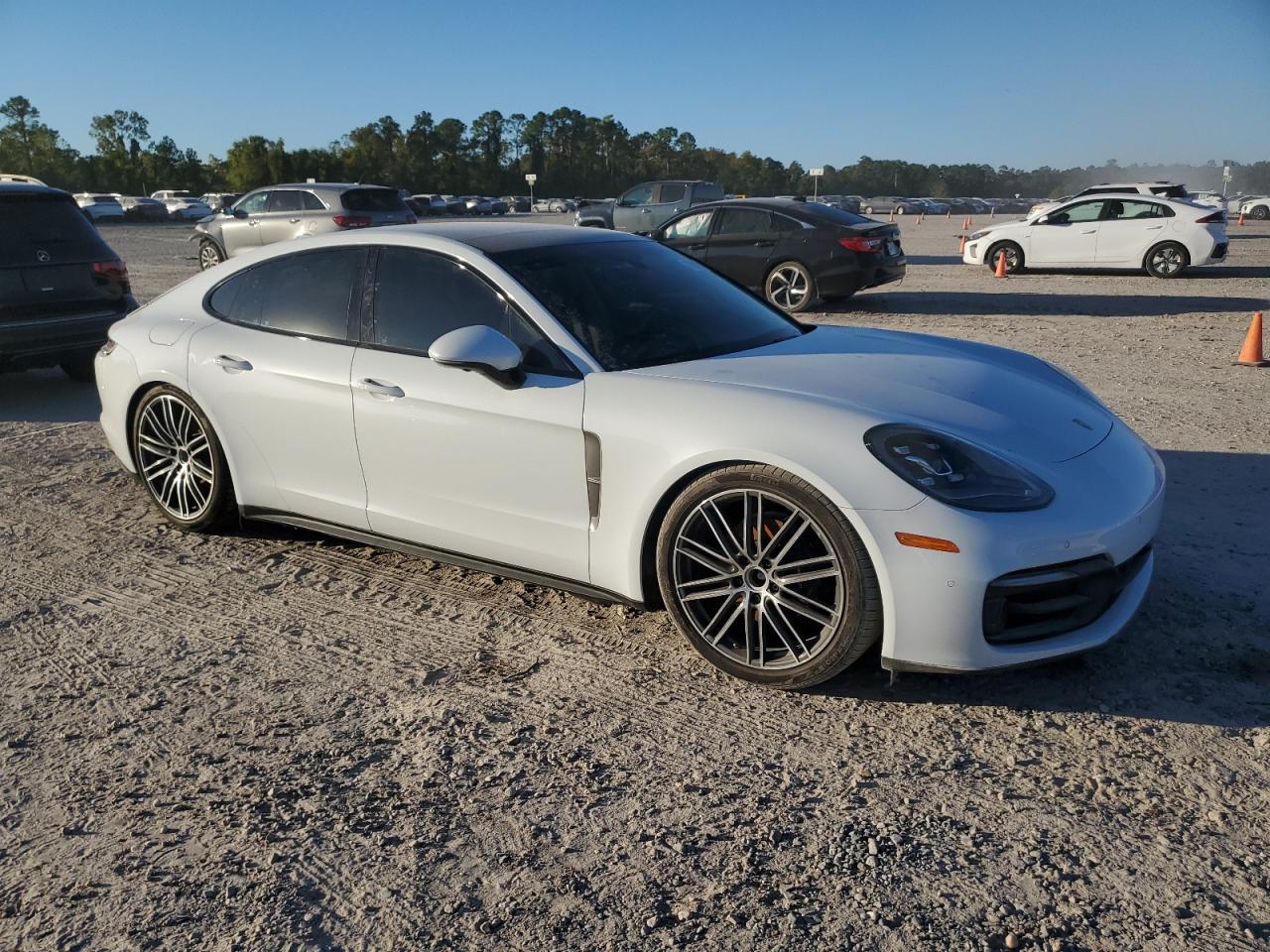 Lot #2979097995 2023 PORSCHE PANAMERA B