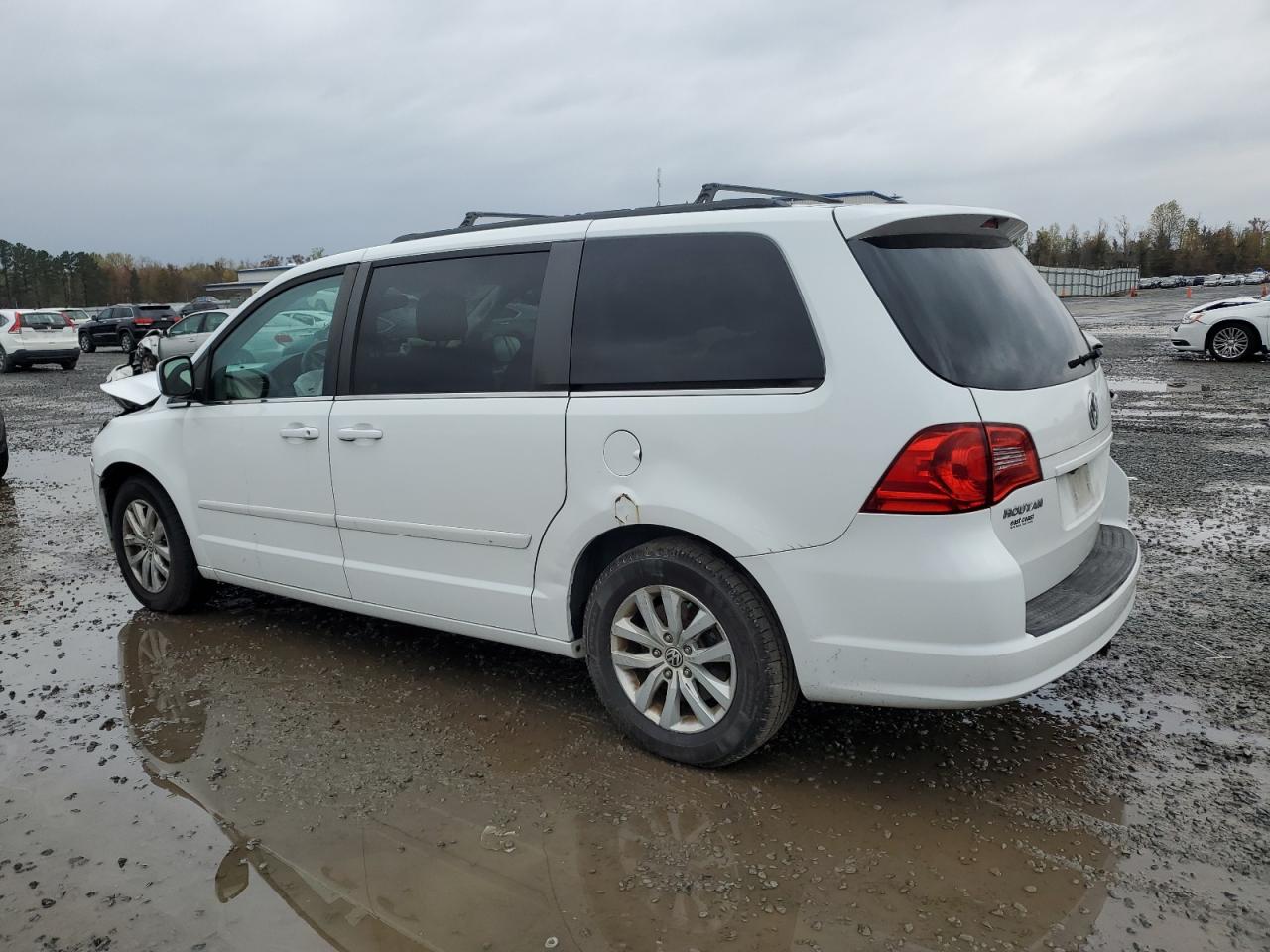 Lot #3024506378 2014 VOLKSWAGEN ROUTAN SE