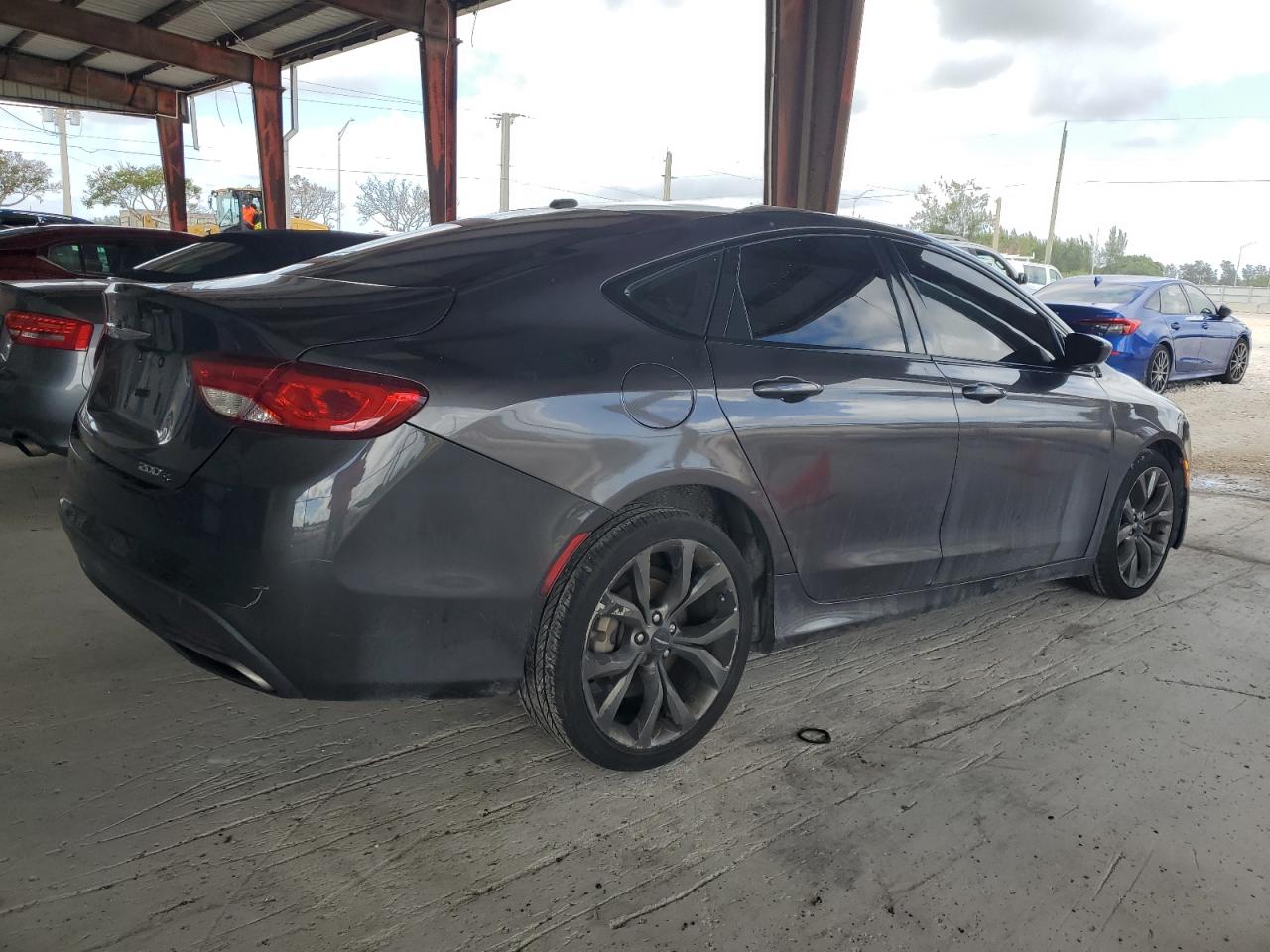 Lot #2972211157 2015 CHRYSLER 200 S