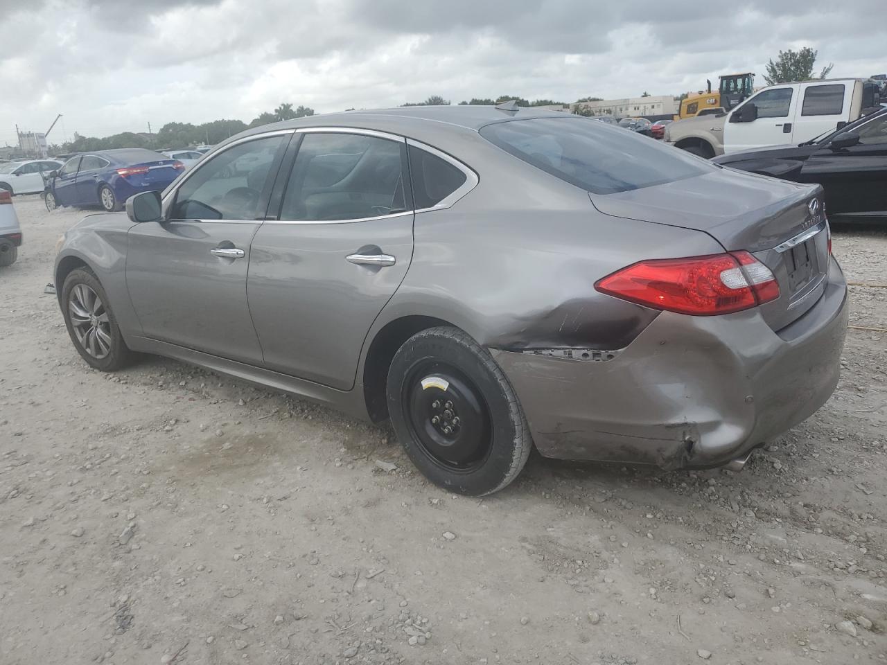 Lot #3021016188 2013 INFINITI M37 X