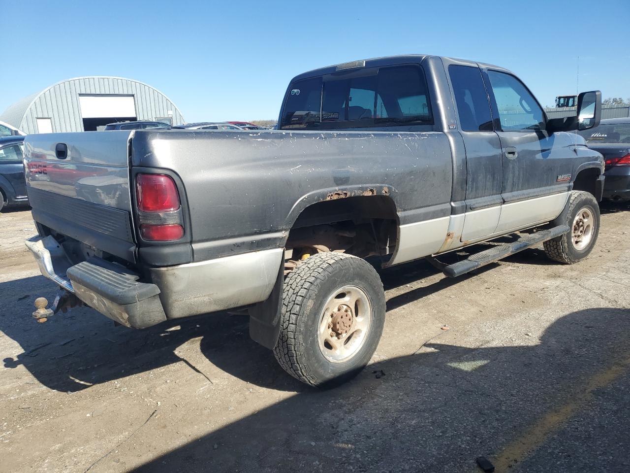 Lot #3004159991 2002 DODGE RAM 2500