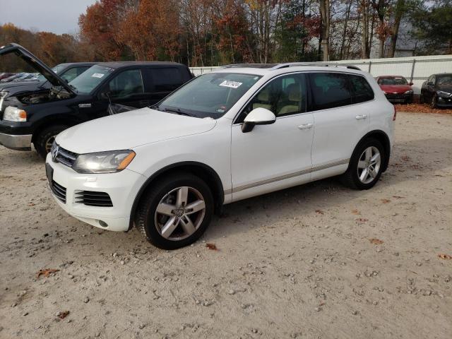 2014 VOLKSWAGEN TOUAREG V6 #2962102170