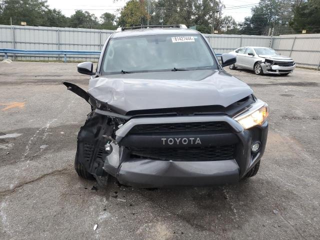 2018 TOYOTA 4RUNNER SR - JTEZU5JR4J5170268