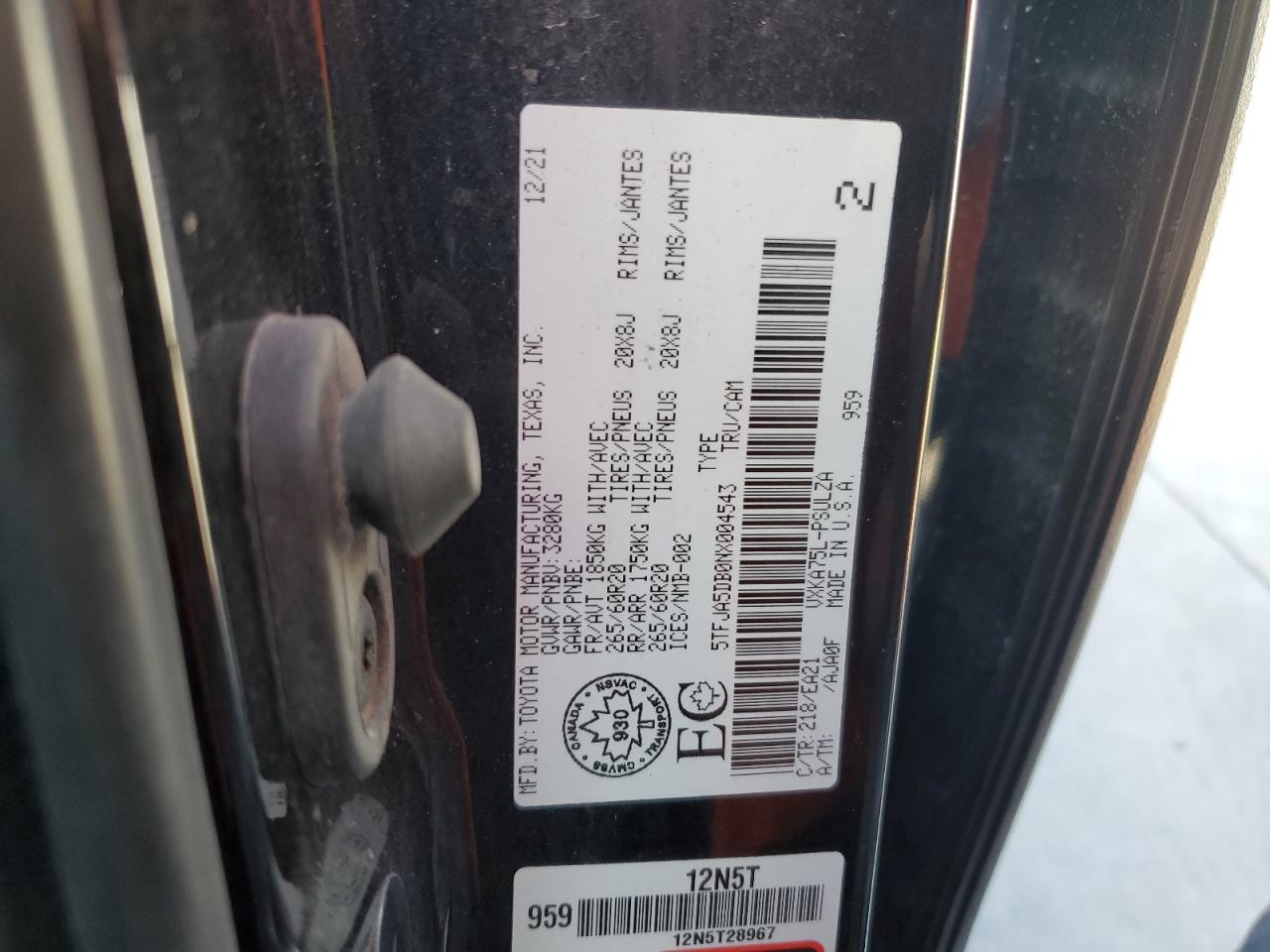 Lot #2972096117 2022 TOYOTA TUNDRA CRE