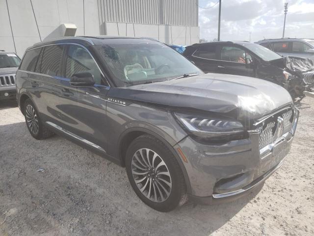 VIN 5LM5J7WC7PGL18995 2023 LINCOLN AVIATOR no.4