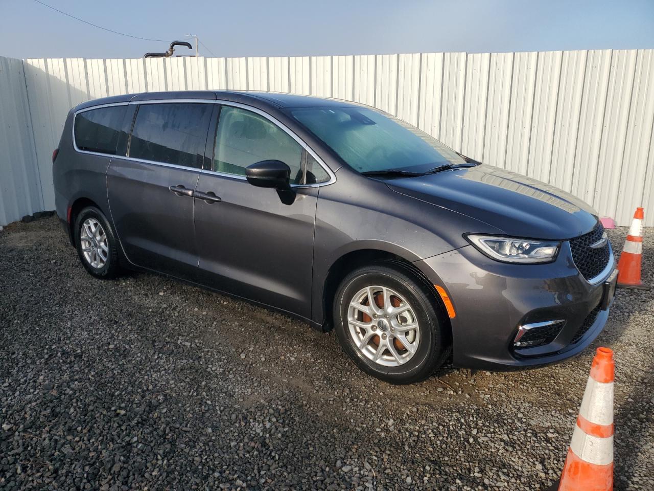 Lot #3031716016 2023 CHRYSLER PACIFICA T