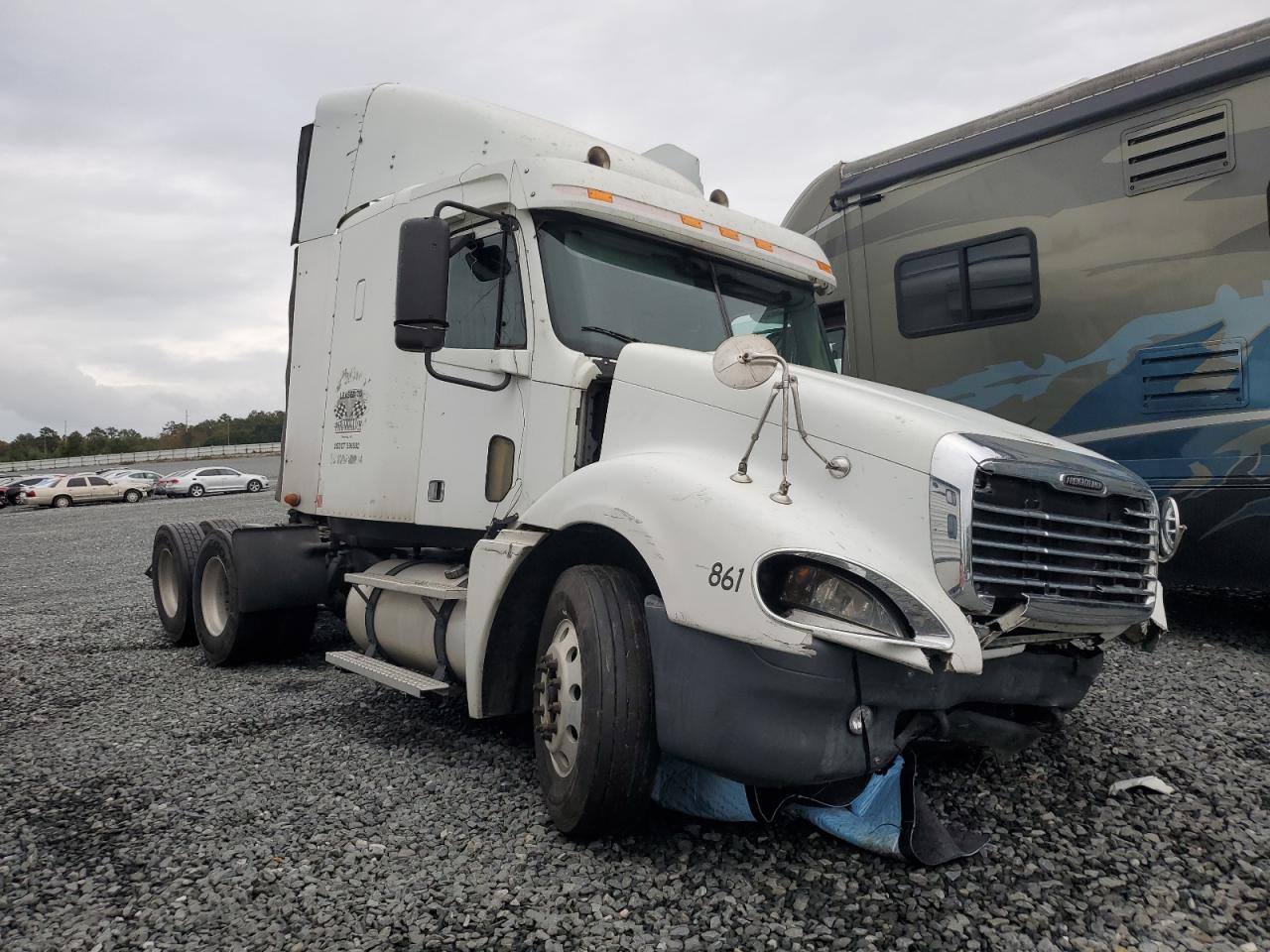 Lot #2996691491 2006 FREIGHTLINER CONVENTION