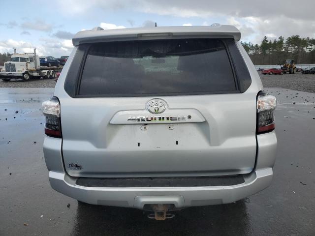 2018 TOYOTA 4RUNNER SR - JTEBU5JR4J5513792