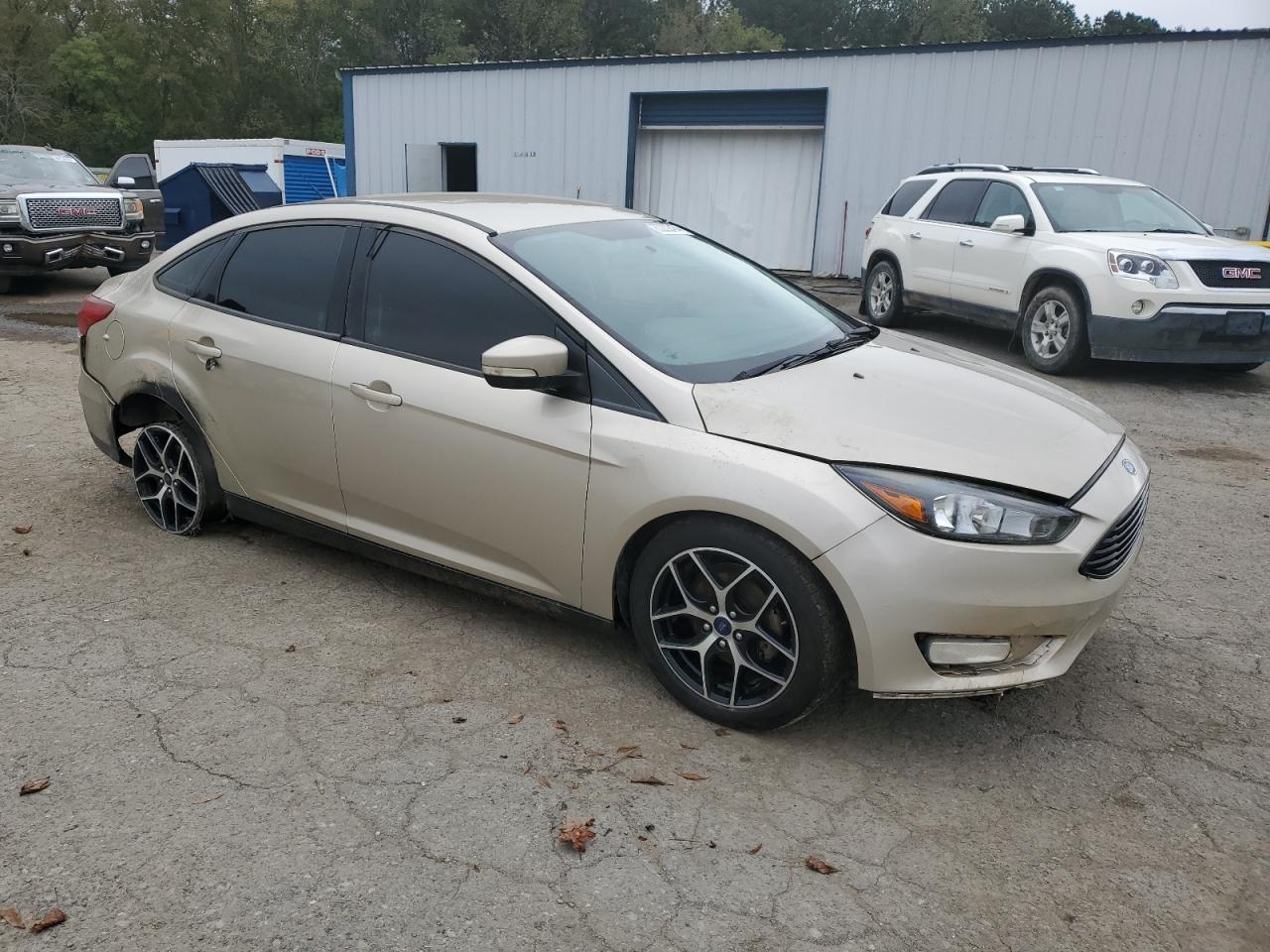 Lot #3029635109 2017 FORD FOCUS SE