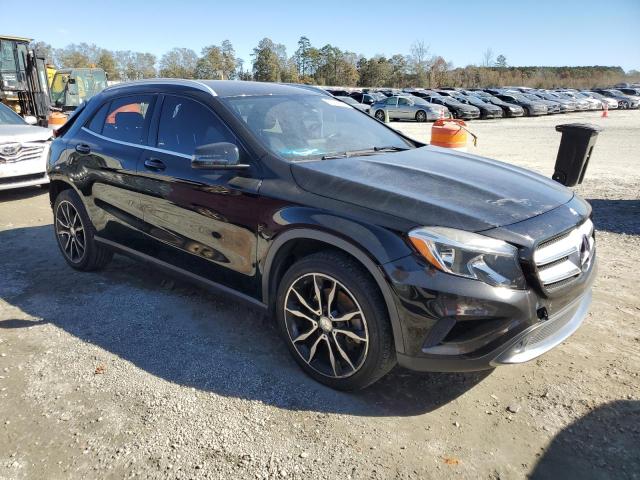 VIN WDCTG4EBXHJ317505 2017 MERCEDES-BENZ GLA-CLASS no.4