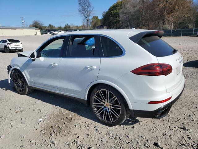 VIN WP1AC2A23FLA82531 2015 PORSCHE CAYENNE no.2