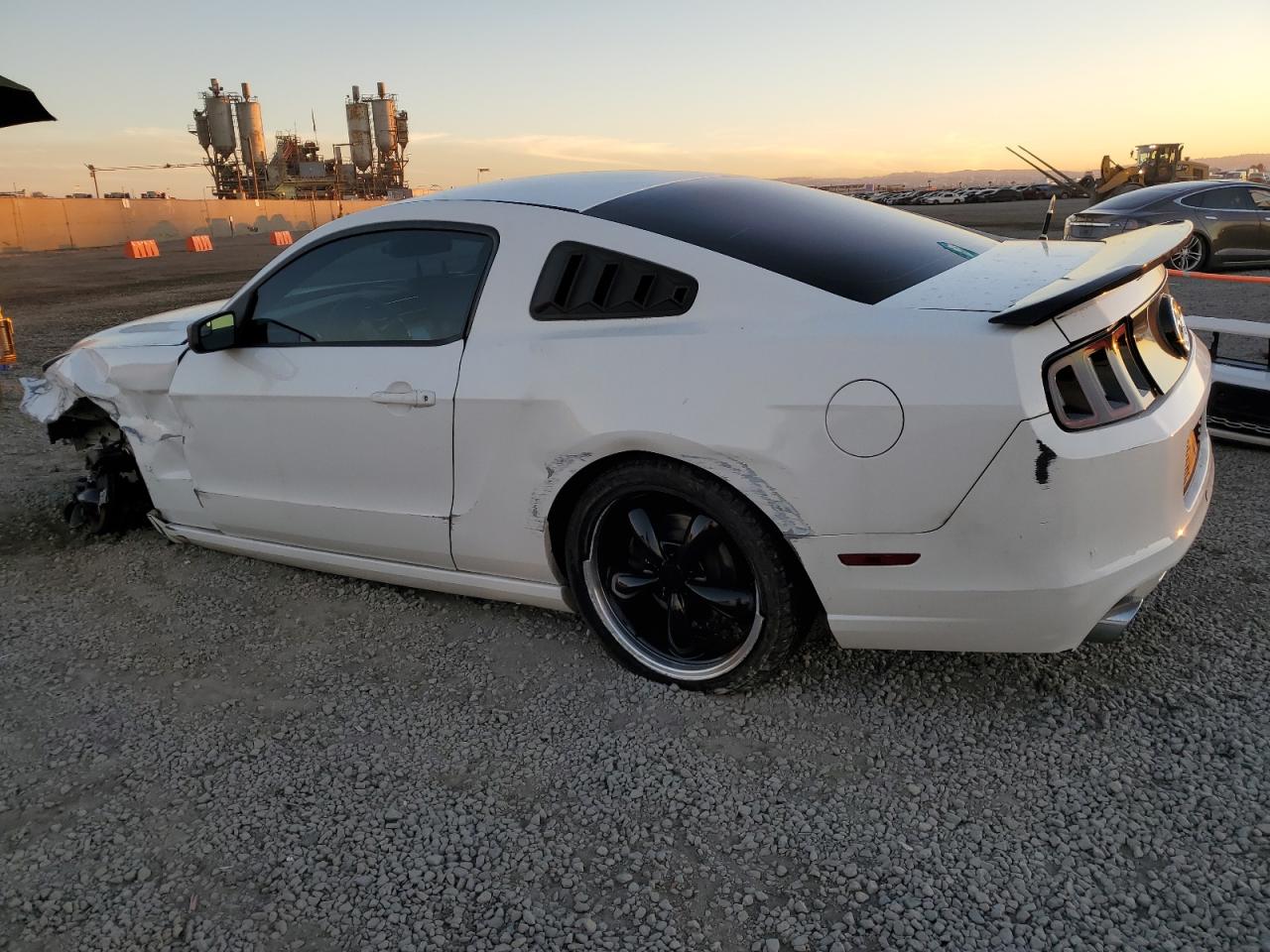 Lot #3030670102 2013 FORD MUSTANG