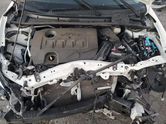 VIN 2T1BURHE2JC043876 2018 TOYOTA COROLLA no.11