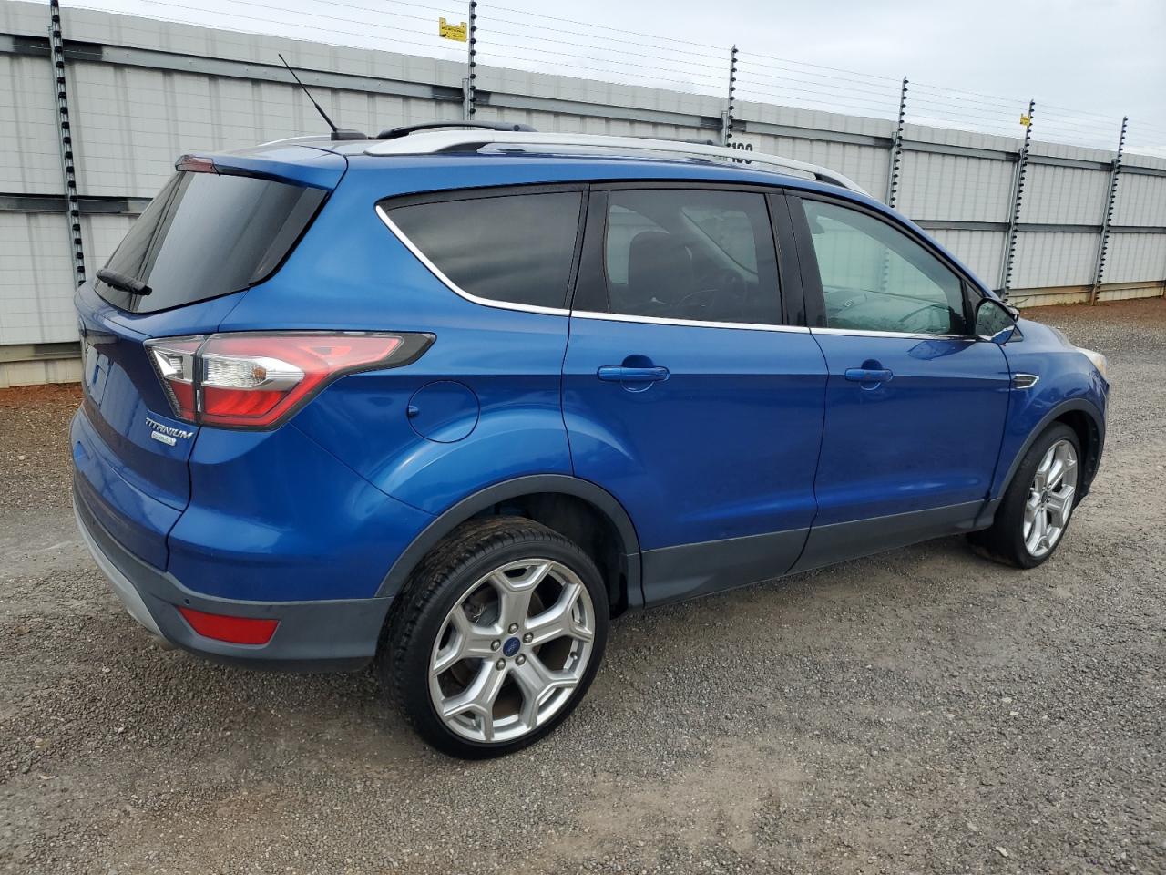 Lot #2991521868 2017 FORD ESCAPE TIT