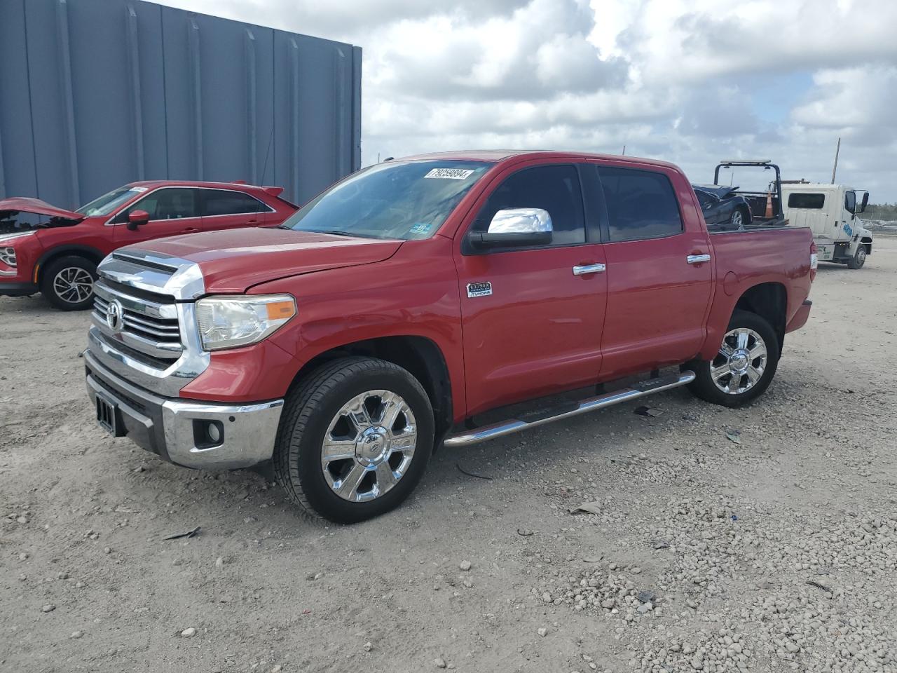 Toyota Tundra 2016 CrewMax