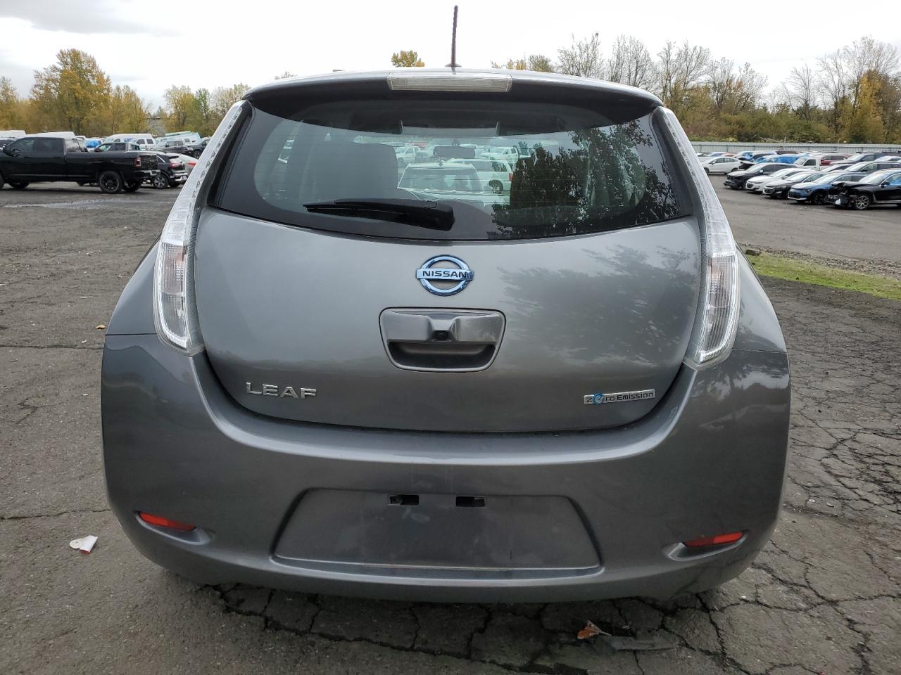 Lot #2979513571 2015 NISSAN LEAF S