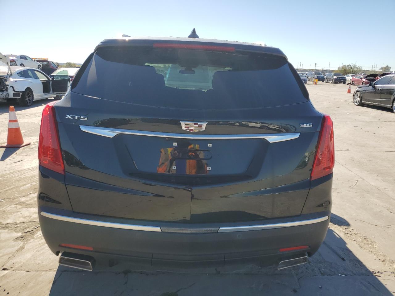 Lot #3006389089 2019 CADILLAC XT5 LUXURY