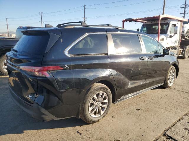 TOYOTA SIENNA LE 2022 black  hybrid engine 5TDKRKEC0NS086668 photo #4