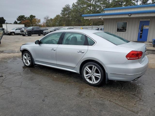 2015 VOLKSWAGEN PASSAT SEL - 1VWCV7A30FC062390