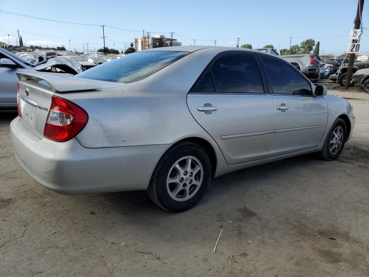 Lot #2994073262 2004 TOYOTA CAMRY LE